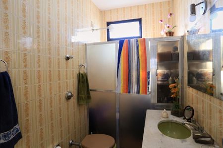 Apartamento à venda com 173m², 4 quartos e 2 vagas Apartamento à venda com 173m², 4 quartos e 2 vagasBanheiro