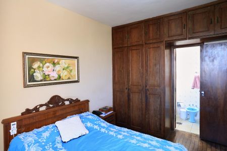 Apartamento à venda com 173m², 4 quartos e 2 vagas Apartamento à venda com 173m², 4 quartos e 2 vagasSuíte