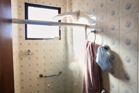 Apartamento à venda com 173m², 4 quartos e 2 vagas Apartamento à venda com 173m², 4 quartos e 2 vagasBanheiro da Suíte