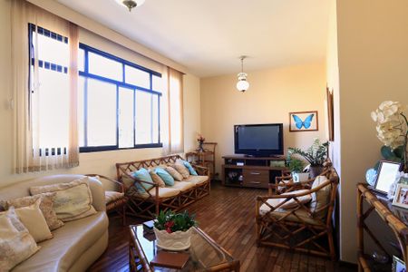 Sala de apartamento à venda com 4 quartos, 173m² em Santa Tereza, Belo Horizonte