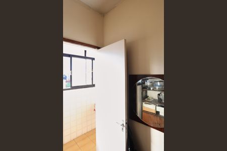Apartamento à venda com 173m², 4 quartos e 2 vagas Apartamento à venda com 173m², 4 quartos e 2 vagasQuarto de Serviço
