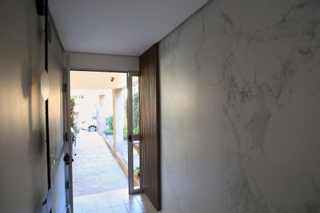 Apartamento à venda com 173m², 4 quartos e 2 vagas Apartamento à venda com 173m², 4 quartos e 2 vagasHall