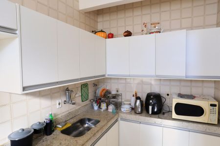 Apartamento à venda com 173m², 4 quartos e 2 vagas Apartamento à venda com 173m², 4 quartos e 2 vagasCozinha