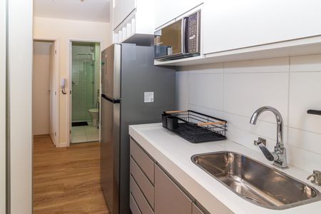 Apartamento à venda com 34m², 2 quartos e 1 vaga Apartamento à venda com 34m², 2 quartos e 1 vagaCozinha e Área de Serviço