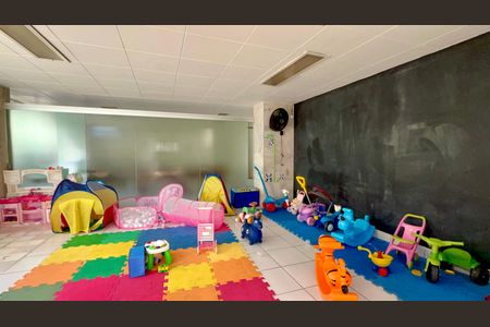 Apartamento à venda com 67m², 3 quartos e 1 vaga Apartamento à venda com 67m², 3 quartos e 1 vagaBrinquedoteca