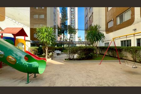 Apartamento à venda com 67m², 3 quartos e 1 vaga Apartamento à venda com 67m², 3 quartos e 1 vagaPlayground