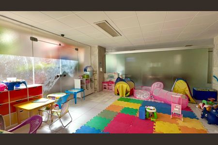 Apartamento à venda com 67m², 3 quartos e 1 vaga Apartamento à venda com 67m², 3 quartos e 1 vagaBrinquedoteca