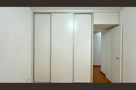 Apartamento à venda com 67m², 3 quartos e 1 vaga Apartamento à venda com 67m², 3 quartos e 1 vagaQuarto 2