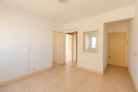 Sala/Cozinha de apartamento à venda com 2 quartos, 58m² em Centro Histórico, Porto Alegre