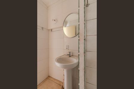 Apartamento à venda com 58m², 2 quartos e sem vaga Apartamento à venda com 58m², 2 quartos e sem vagaBanheiro