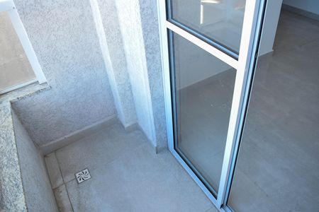 Apartamento à venda com 34m², 2 quartos e sem vagaVaranda