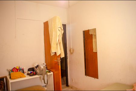Casa à venda com 293m², 5 quartos e 2 vagas Casa à venda com 293m², 5 quartos e 2 vagasQuarto 1