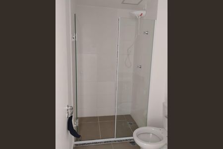 Banheiro de kitnet/studio para alugar com 1 quarto, 29m² em Vila Mariana, São Paulo