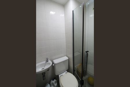 Banheiro de serviço de apartamento para alugar com 3 quartos, 127m² em Cidade São Francisco, São Paulo