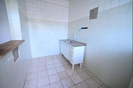 Apartamento para alugar com 129m², 3 quartos e sem vaga