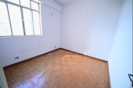 Apartamento para alugar com 129m², 3 quartos e sem vaga