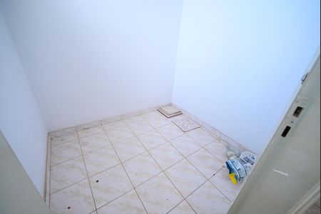Apartamento para alugar com 129m², 3 quartos e sem vaga