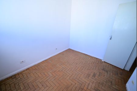 Apartamento para alugar com 129m², 3 quartos e sem vaga