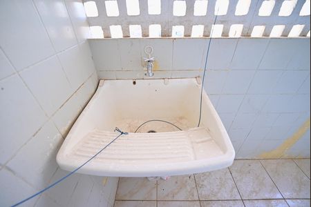 Apartamento para alugar com 129m², 3 quartos e sem vaga