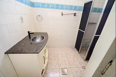 Apartamento para alugar com 129m², 3 quartos e sem vaga