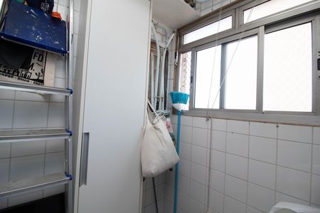 Apartamento à venda com 51m², 2 quartos e 1 vaga Apartamento à venda com 51m², 2 quartos e 1 vagaÁrea de Serviço