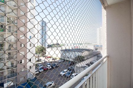 Apartamento à venda com 51m², 2 quartos e 1 vaga Apartamento à venda com 51m², 2 quartos e 1 vagaVaranda - Sala