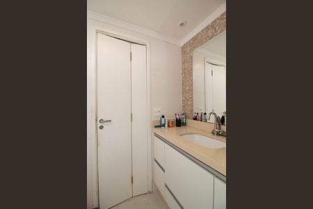 Apartamento à venda com 51m², 2 quartos e 1 vaga Apartamento à venda com 51m², 2 quartos e 1 vagaBanheiro