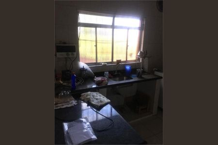 Casa à venda com 180m², 3 quartos e 2 vagas
