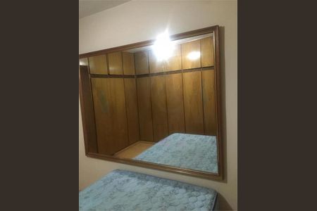 Casa à venda com 3 quartos, 180m² em Vila Pirajussara, São Paulo