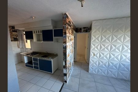 Sala/cozinha de apartamento à venda com 2 quartos, 42m² em Santos Dumont, São Leopoldo