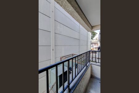 Studio para alugar com 35m², 1 quarto e sem vaga Studio para alugar com 35m², 1 quarto e sem vagaVaranda