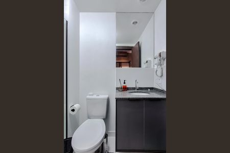Studio para alugar com 35m², 1 quarto e sem vaga Studio para alugar com 35m², 1 quarto e sem vagaBanheiro