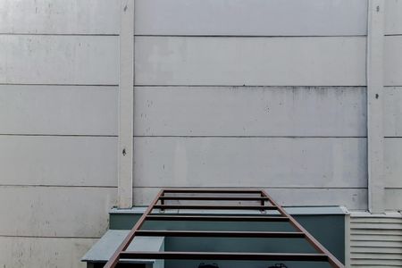 Studio para alugar com 35m², 1 quarto e sem vaga Studio para alugar com 35m², 1 quarto e sem vagaVaranda