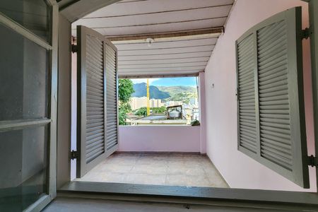 Casa para alugar com 100m², 2 quartos e sem vaga Casa para alugar com 100m², 2 quartos e sem vagaVista