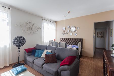 Sala de apartamento à venda com 3 quartos, 75m² em Renascença, Belo Horizonte