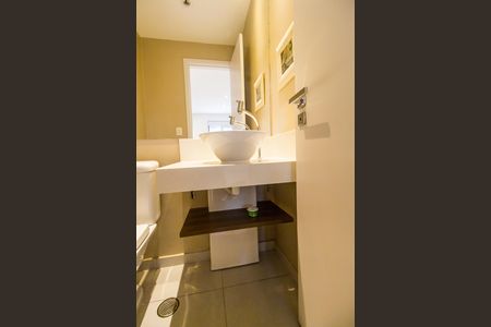 Lavabo de apartamento para alugar com 2 quartos, 90m² em Alphaville Empresarial, Barueri