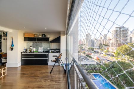 Apartamento à venda com 90m², 2 quartos e 2 vagasVaranda