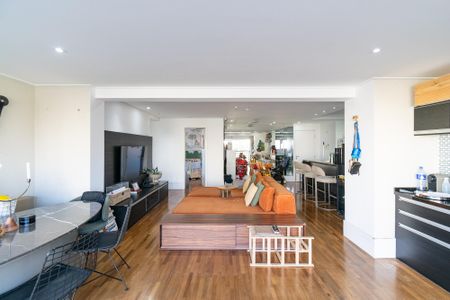 Apartamento à venda com 90m², 2 quartos e 2 vagasSala 