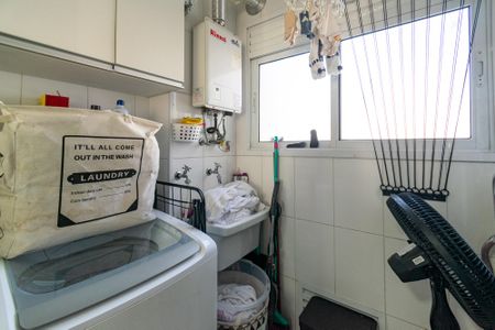 Apartamento à venda com 90m², 2 quartos e 2 vagasÁrea de Serviço