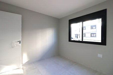 Quarto  de apartamento para alugar com 1 quarto, 34m² em Lomba do Pinheiro, Porto Alegre