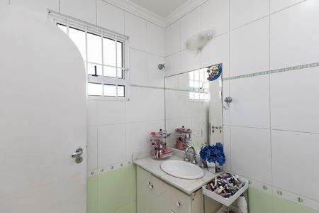 Casa à venda com 680m², 4 quartos e 4 vagas Casa à venda com 680m², 4 quartos e 4 vagasBanheiro da Suíte 2