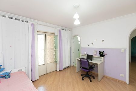 Casa à venda com 680m², 4 quartos e 4 vagas Casa à venda com 680m², 4 quartos e 4 vagasSuíte 2