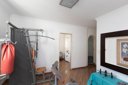 Casa à venda com 680m², 4 quartos e 4 vagas Casa à venda com 680m², 4 quartos e 4 vagasSuíte 1