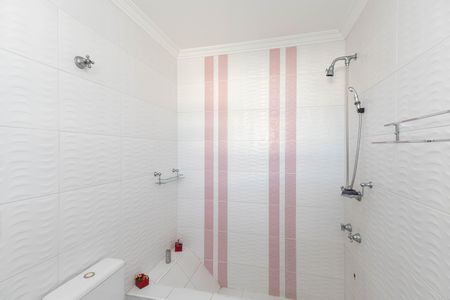 Casa à venda com 680m², 4 quartos e 4 vagas Casa à venda com 680m², 4 quartos e 4 vagasBanheiro 4