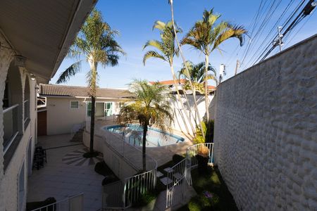 Casa à venda com 680m², 4 quartos e 4 vagas Casa à venda com 680m², 4 quartos e 4 vagasVista