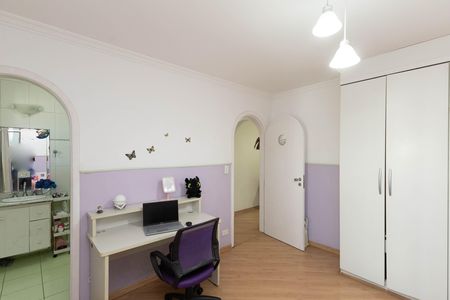 Casa à venda com 680m², 4 quartos e 4 vagas Casa à venda com 680m², 4 quartos e 4 vagasSuíte 2