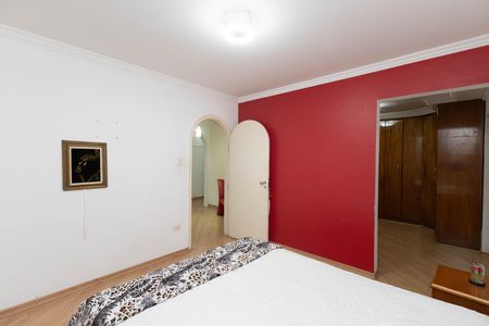 Casa à venda com 680m², 4 quartos e 4 vagas Casa à venda com 680m², 4 quartos e 4 vagasSuíte 3