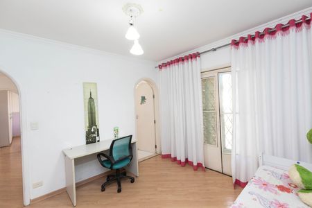 Casa à venda com 680m², 4 quartos e 4 vagas Casa à venda com 680m², 4 quartos e 4 vagasQuarto 3