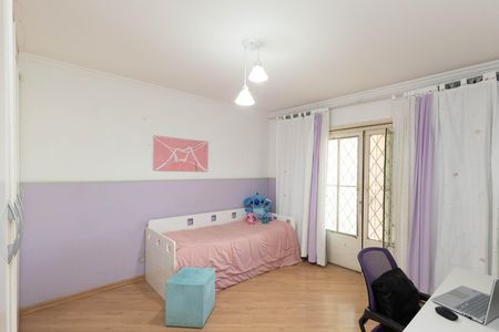 Casa à venda com 680m², 4 quartos e 4 vagas Casa à venda com 680m², 4 quartos e 4 vagasSuíte 2