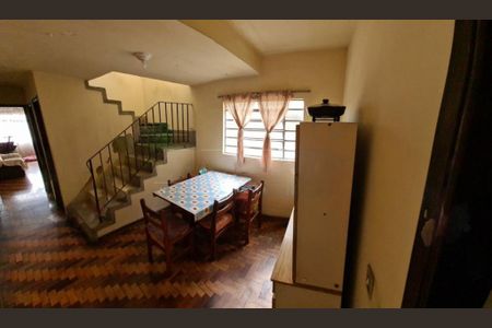 Casa à venda com 4 quartos, 150m² em Rio Bonito, São Paulo